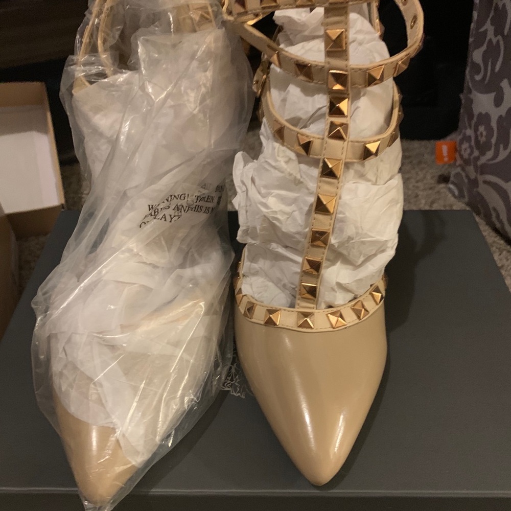 Valentino look alike - heel stud